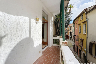 Appartement &agrave; vendre &agrave; ROQUEBRUNE-CAP-MARTIN  - 3 pi&egrave;ces - 69 m&sup2; 