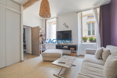 Appartement &agrave; vendre &agrave; HYÈRES  - 2 pi&egrave;ces - 45 m&sup2; 