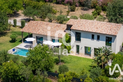 Maison &agrave; vendre &agrave; ST-TROPEZ  - 6 pi&egrave;ces - 220 m&sup2; 