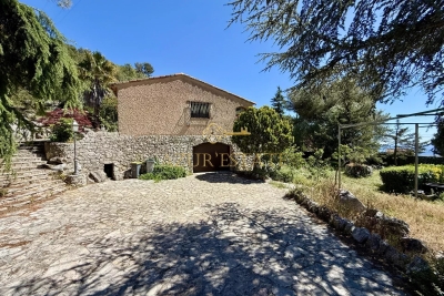 Maison &agrave; vendre &agrave; LA TURBIE  - 5 pi&egrave;ces - 106 m&sup2; 