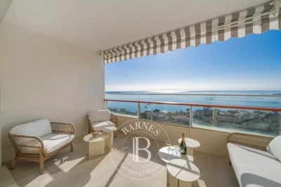 Appartement &agrave; vendre &agrave; VALLAURIS  - 3 pi&egrave;ces - 83 m&sup2; 