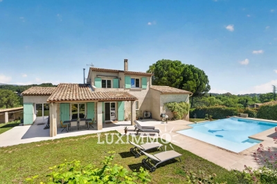 Maison &agrave; vendre &agrave; MOUANS-SARTOUX  - 7 pi&egrave;ces - 176 m&sup2; 