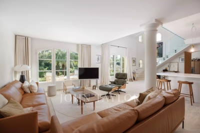 Villa in La Colle-sur-Loup for rental from 14 000 € / week, Photo 11