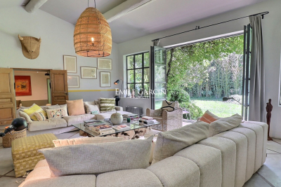 Villa in Saint-Rémy-de-Provence for rental from 12 500 € / week, Photo 13