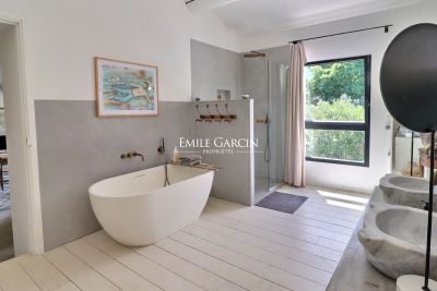 Villa in Saint-Rémy-de-Provence for rental from 12 500 € / week, Photo 19