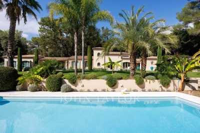 Villa in La Colle-sur-Loup for rental from 14 000 € / week, Photo 5