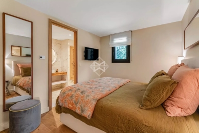 Villa à La Garde-Freinet &agrave; louer à partir de 10 500 € / semaine, Photo 14