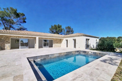 Maison &agrave; vendre &agrave; NÎMES  - 6 pi&egrave;ces - 171 m&sup2; 