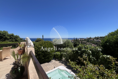 Maison &agrave; vendre &agrave; ST-AYGULF  - 4 pi&egrave;ces - 122 m&sup2; 