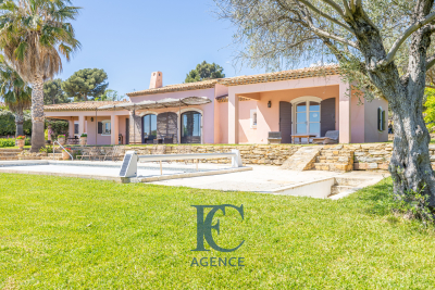 Maison &agrave; vendre &agrave; LA CADIÈRE-D'AZUR  - 6 pi&egrave;ces - 171 m&sup2; 