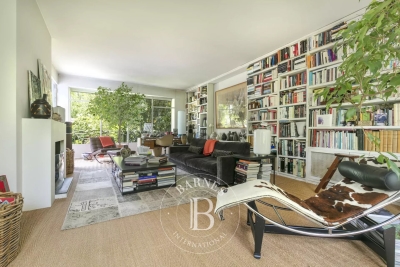 Maison &agrave; vendre &agrave; ST MAUR DES FOSSES  - 6 pi&egrave;ces - 184 m&sup2; 