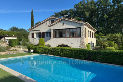 Maison &agrave; vendre &agrave; VALBONNE  - 7 pi&egrave;ces - 140 m&sup2; 