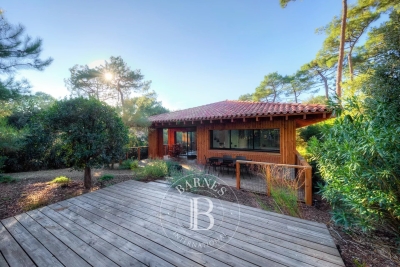 Villa à Pyla sur Mer &agrave; louer à partir de 4 700 € / semaine, Photo 2