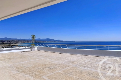 Appartement &agrave; vendre &agrave; VILLENEUVE-LOUBET Baumettes - 4 pi&egrave;ces - 106 m&sup2; 