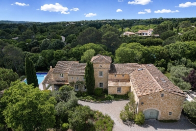 Maison &agrave; vendre &agrave; UZÈS  - 23 pi&egrave;ces - 397 m&sup2; 
