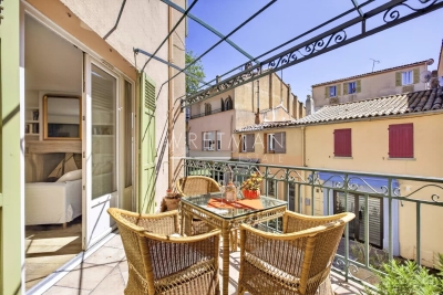 Appartement &agrave; vendre &agrave; ST-TROPEZ  - 4 pi&egrave;ces - 110 m&sup2; 