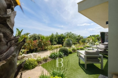 Villa à Grimaud &agrave; louer à partir de 16 400 € / semaine, Photo 14