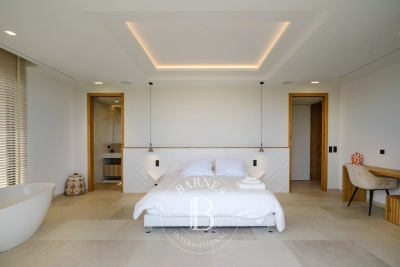 Villa à Grimaud &agrave; louer à partir de 16 400 € / semaine, Photo 8