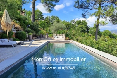 Maison &agrave; vendre &agrave; MANOSQUE  - 9 pi&egrave;ces - 290 m&sup2; 