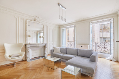 Appartement &agrave; louer &agrave; PARIS 8EME  - 5 pi&egrave;ces - 121 m&sup2; 