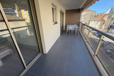 Appartement &agrave; vendre &agrave; CANNES Vallergues - 2 pi&egrave;ces - 40 m&sup2; 