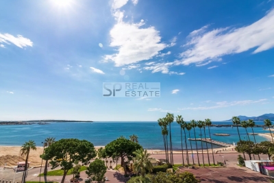 Appartement &agrave; vendre &agrave; CANNES  - 8 pi&egrave;ces - 222 m&sup2; 