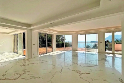Appartement &agrave; vendre &agrave; Roquebrune-Cap-Martin  - 4 pi&egrave;ces 122 m&sup2; 