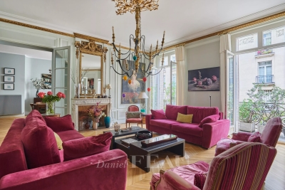 Appartement &agrave; vendre &agrave; PARIS 8EME  - 9 pi&egrave;ces - 290 m&sup2; 