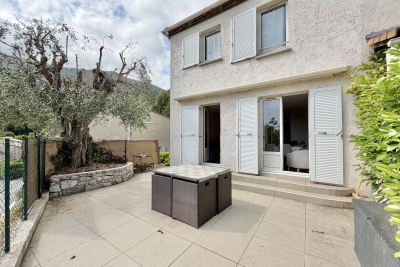 Maison &agrave; vendre &agrave; VENCE  - 4 pi&egrave;ces - 80 m&sup2; 