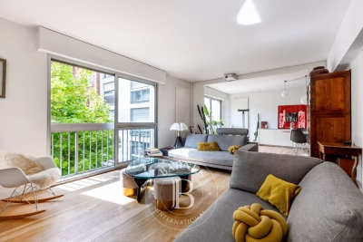 Appartement &agrave; vendre &agrave; NEUILLY SUR SEINE  - 5 pi&egrave;ces - 125 m&sup2; 