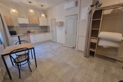 Appartement &agrave; louer &agrave; UZÈS  - 1 pi&egrave;ces - 22 m&sup2; 