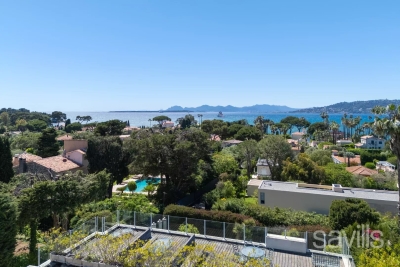 Villa in Cap d'Antibes for rental from 15 625 € / week, Photo 4