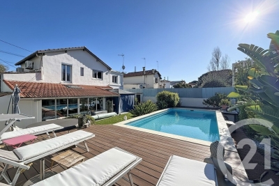 Maison &agrave; vendre &agrave; ANTIBES Nice-Nord-Saqui - 5 pi&egrave;ces - 122 m&sup2; 