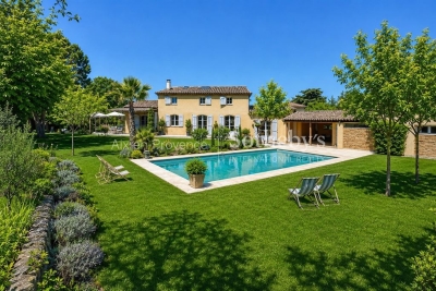 Maison &agrave; vendre &agrave; AIX-EN-PROVENCE  - 7 pi&egrave;ces - 320 m&sup2; 