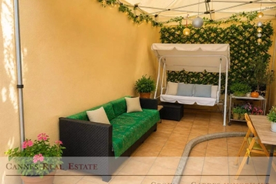 Appartement &agrave; vendre &agrave; CANNES  - 4 pi&egrave;ces - 72 m&sup2; 