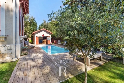 Villa à Pyla sur Mer &agrave; louer à partir de 7 000 € / semaine, Photo 2