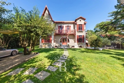 Villa à Pyla sur Mer &agrave; louer à partir de 7 000 € / semaine, Photo 3
