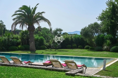 Villa à Saint-Tropez &agrave; louer à partir de 40 000 € / semaine, Photo 5