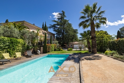 Maison &agrave; vendre &agrave; EGUILLES  - 5 pi&egrave;ces - 194 m&sup2; 