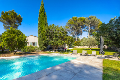Maison &agrave; vendre &agrave; AIX-EN-PROVENCE Brunet - 8 pi&egrave;ces - 230 m&sup2; 