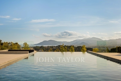 Maison &agrave; vendre &agrave; MOUGINS  - 10 pi&egrave;ces - 533 m&sup2; 