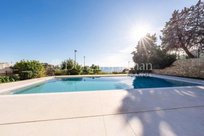 Apartment for sale in ROQUEBRUNE-CAP-MARTIN  - 3 rooms - 86 m&sup2; 
