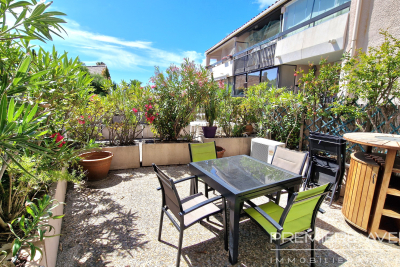 Appartement &agrave; vendre &agrave; STE-MAXIME  - 1 pi&egrave;ces - 31 m&sup2; 