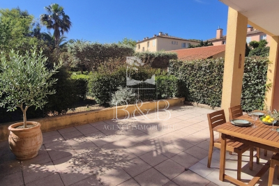 Appartement &agrave; vendre &agrave; FRÉJUS La Môle - 2 pi&egrave;ces - 46 m&sup2; 