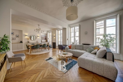 Appartement &agrave; vendre &agrave; VERSAILLES  - 5 pi&egrave;ces - 127 m&sup2; 