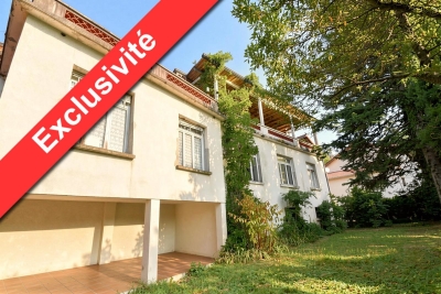 Maison &agrave; vendre &agrave; immobilier VALS LES BAINS  - 8 pi&egrave;ces - 217 m&sup2; 