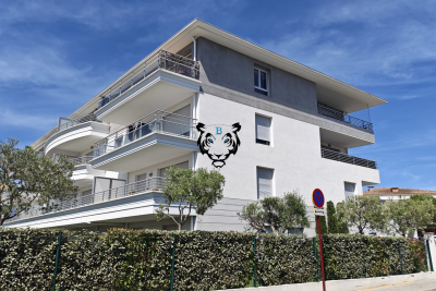 Appartement &agrave; vendre &agrave; PUGET-SUR-ARGENS  - 2 pi&egrave;ces - 43 m&sup2; 