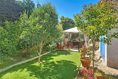 Maison &agrave; vendre &agrave; SIX-FOURS-LES-PLAGES  - 3 pi&egrave;ces - 77 m&sup2; 