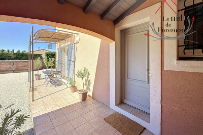 Maison &agrave; vendre &agrave; PERNES-LES-FONTAINES  - 4 pi&egrave;ces - 100 m&sup2; 
