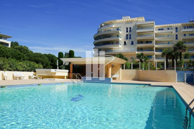 Appartement &agrave; vendre &agrave; FRÉJUS  - 3 pi&egrave;ces - 74 m&sup2; 
